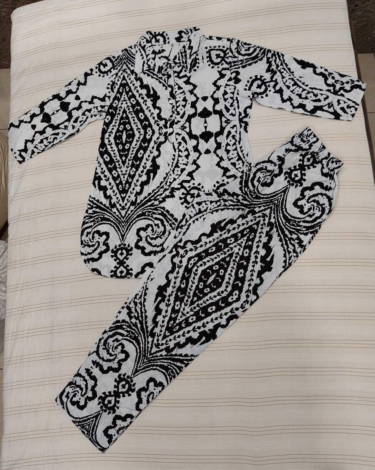 Kurti Pant - Cotton, Size M/l/xl/xxl, Kurti Length 29 Inch, Pant Length 39 Inch, Color Green, 3/4th Sleeves, Printed Pattern, Comfortable Fit, Versatile Wear