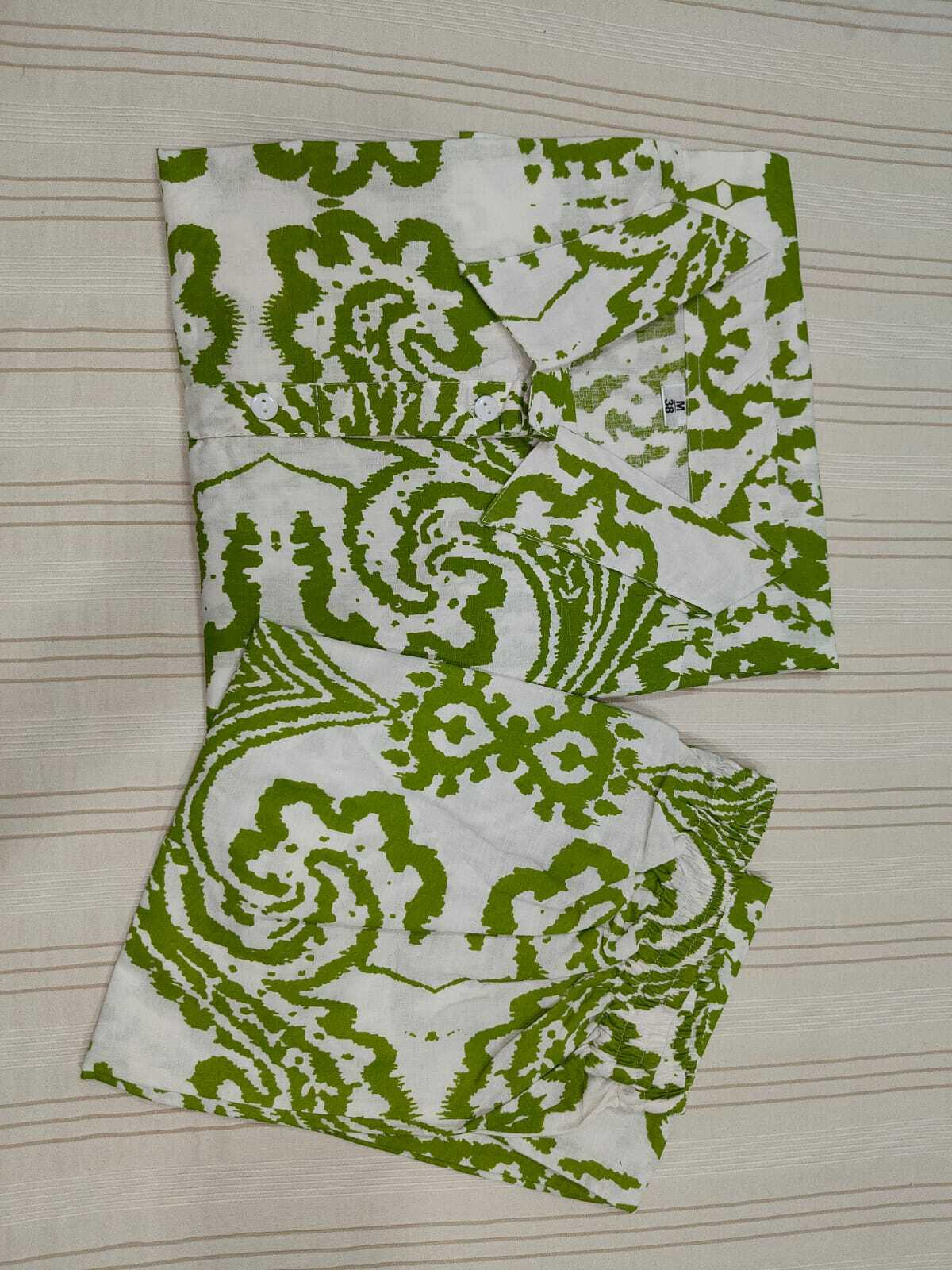 Kurti Pant - Cotton, Size M/l/xl/xxl, Kurti Length 29 Inch, Pant Length 39 Inch, Color Green, 3/4th Sleeves, Printed Pattern, Comfortable Fit, Versatile Wear
