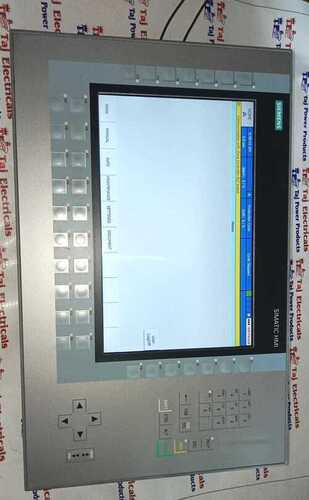 SIEMENS 6AV2 124-1MC01-0AX0 (C-H8N20737) HMI