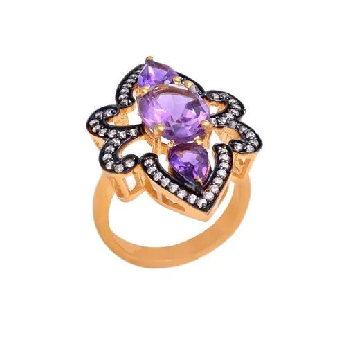 Amethyst Fine Cocktail Ring In Sterling Silver - Gender: Women