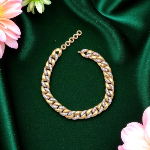 Pave Diamond 925 Sterling Silver Gold Plated Silver Bracelet - Diamond Cut: Excellent