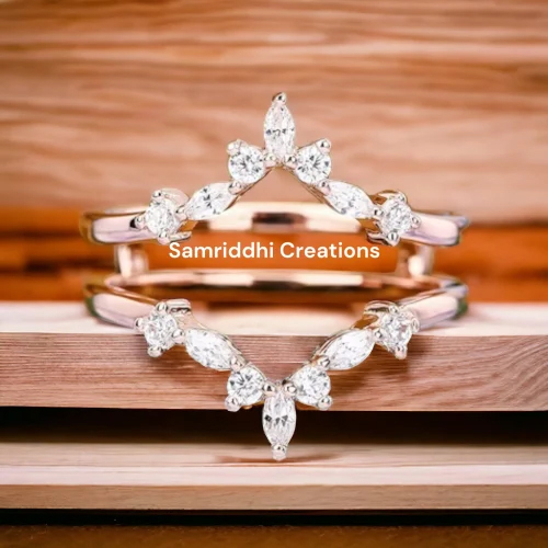 Moissanite Diamond Curved Band Ring