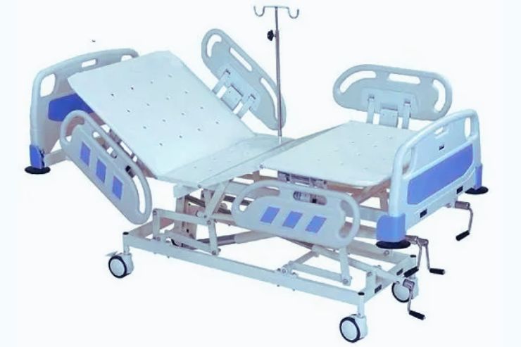 FIVE FUNCTIONS MANUAL ICU BED Overall Size: 2200L X 1000W X 600-800H mm.