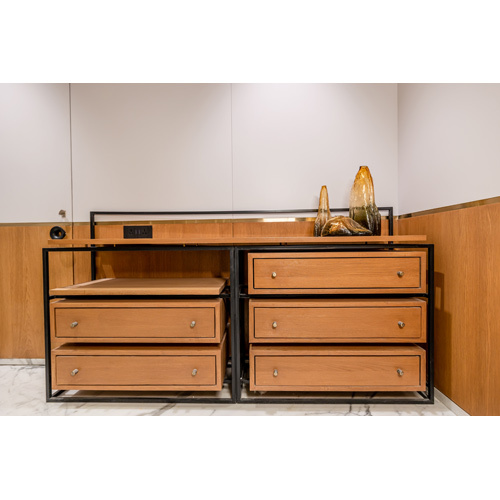 Office Workstation