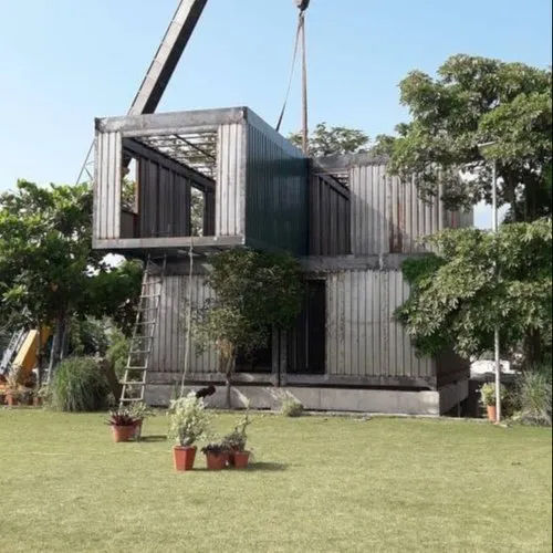 Prefab Portable House - Material: Metal Sheet