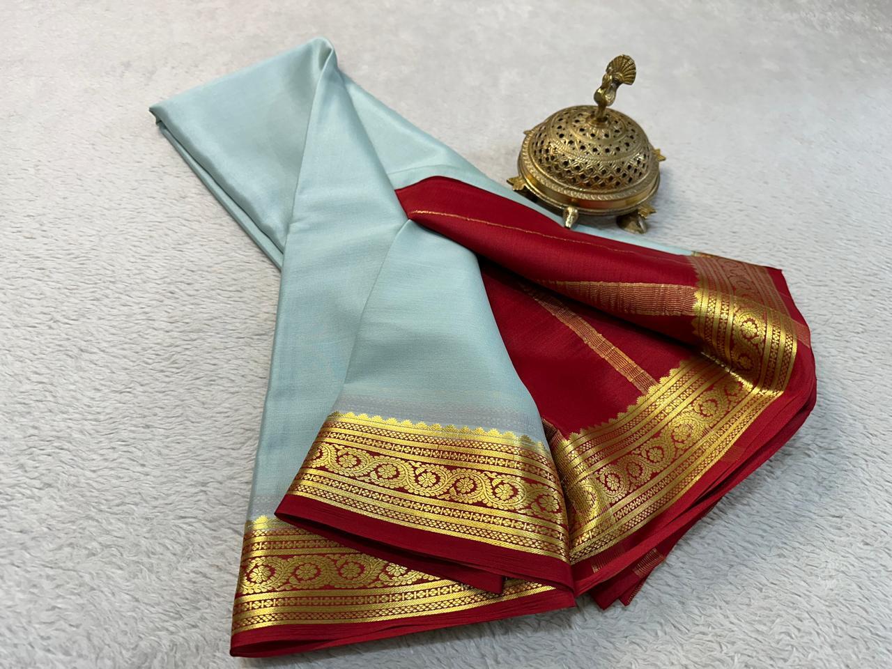 Heavy Silk Saree - Pure Crepe Mysore Silk, 120gsm Thickness, Gold Weaving Peacock Border, Elegant Contrast Blouse, Chit Pallu, Dry Clean Only
