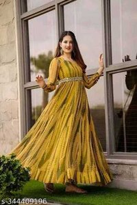 Heavy Gown - Color: As Per Image