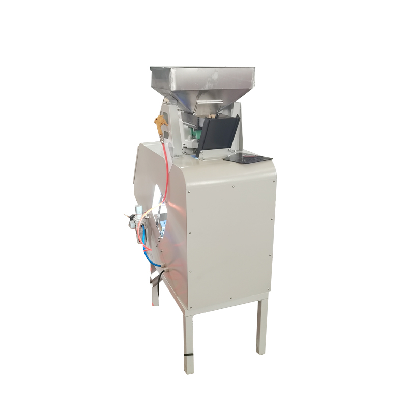 Ws0.5-32 Model Intelligent Color Sorter Machine With Capacity Of 0.4tons Per Hour - Color: White