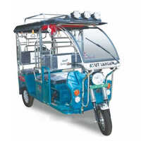 Saarthi Battery Operated E Rickshaw