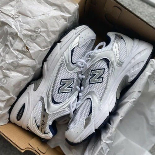 New Balance 530 White Navy Color Shoes - Heel Size: High