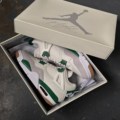 Air Jordan Retro 4 Pine Green Color Shoes - Feature: Washable