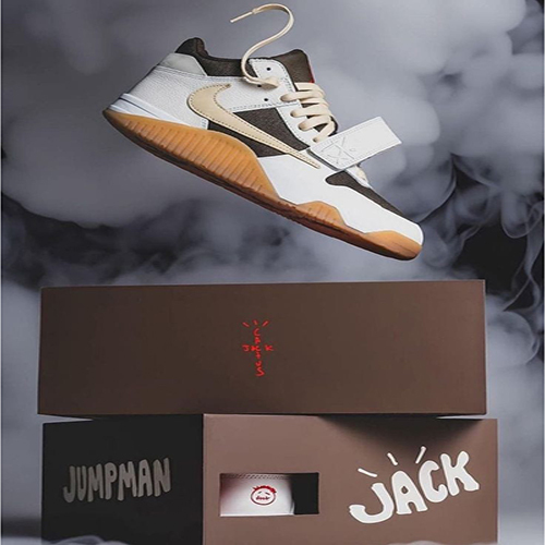 Air Jordan 1 X Travis Scott Jump Man Sail Shoes - Heel Size: Medium