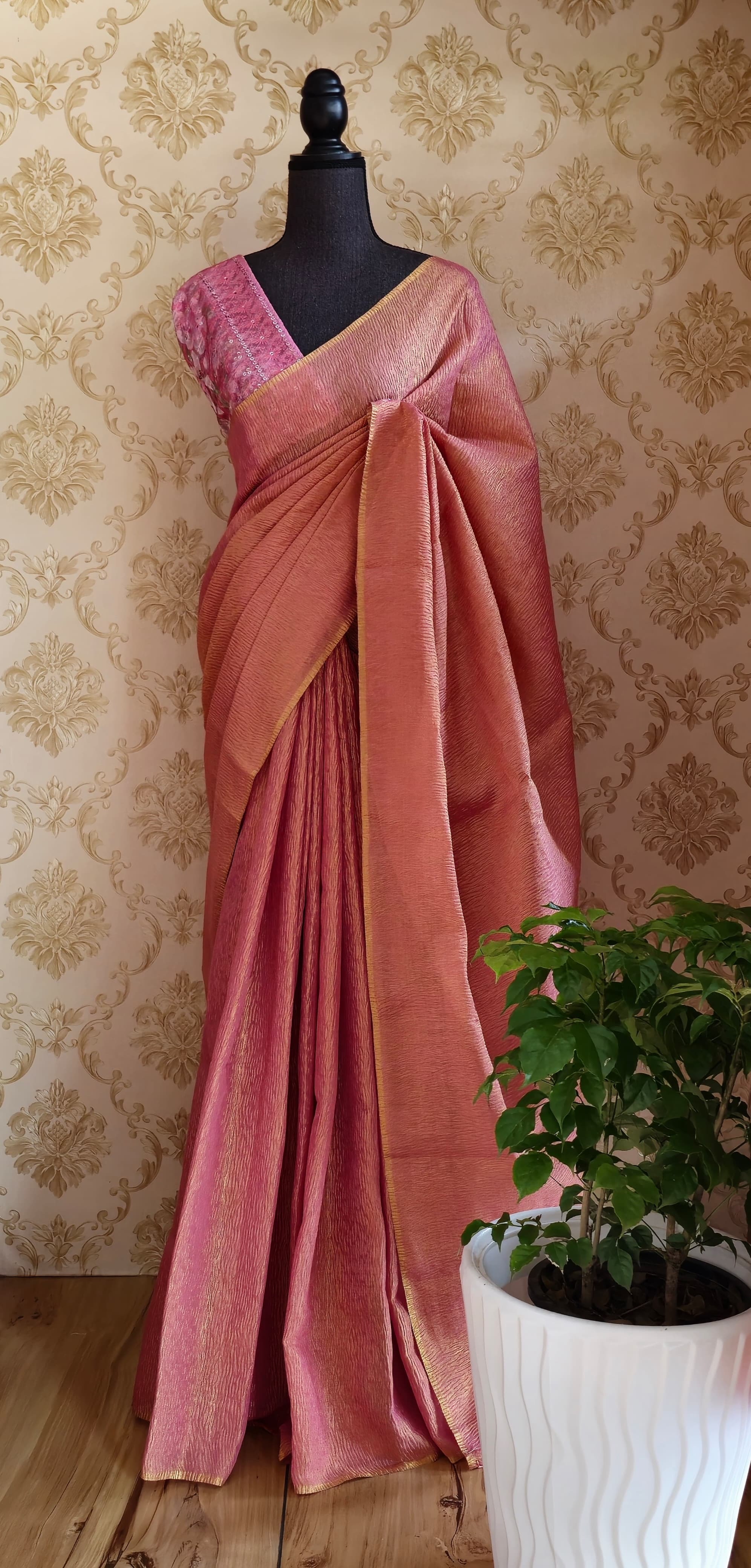 Crush Tissue Sarees - Color: Multi