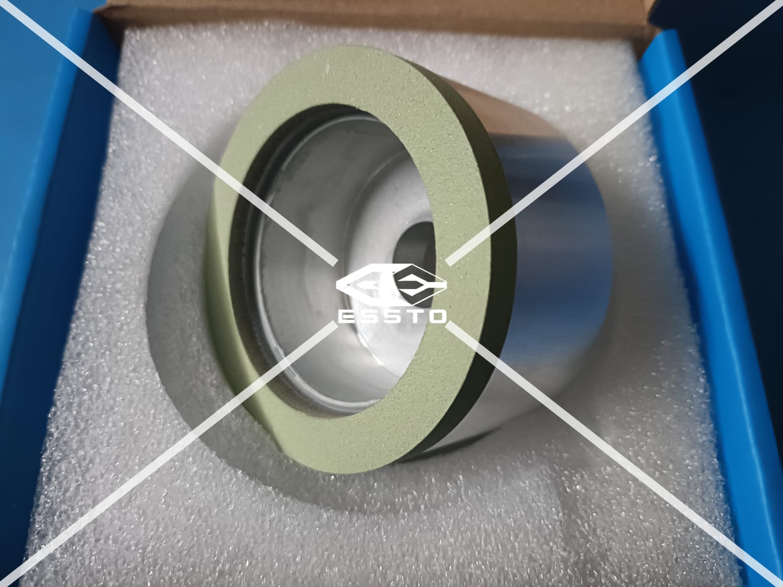 Grinding Wheel - High Speed Steel 80 Mm & 100 Mm Sizes Silver Color And Hardness For Industrial Pcd Tool Grinding
