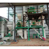 Fully Automatic Poultry Feed Plant - Capacity: 500 Kg