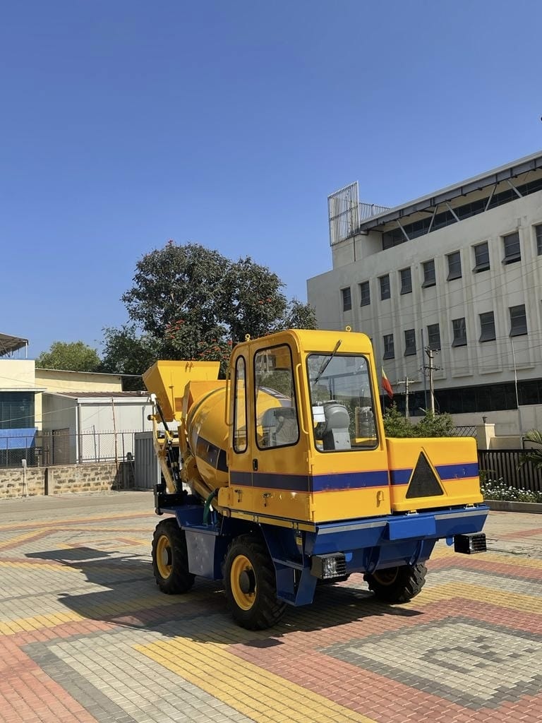 Truck Mounted Self Loading Concrete Mixer