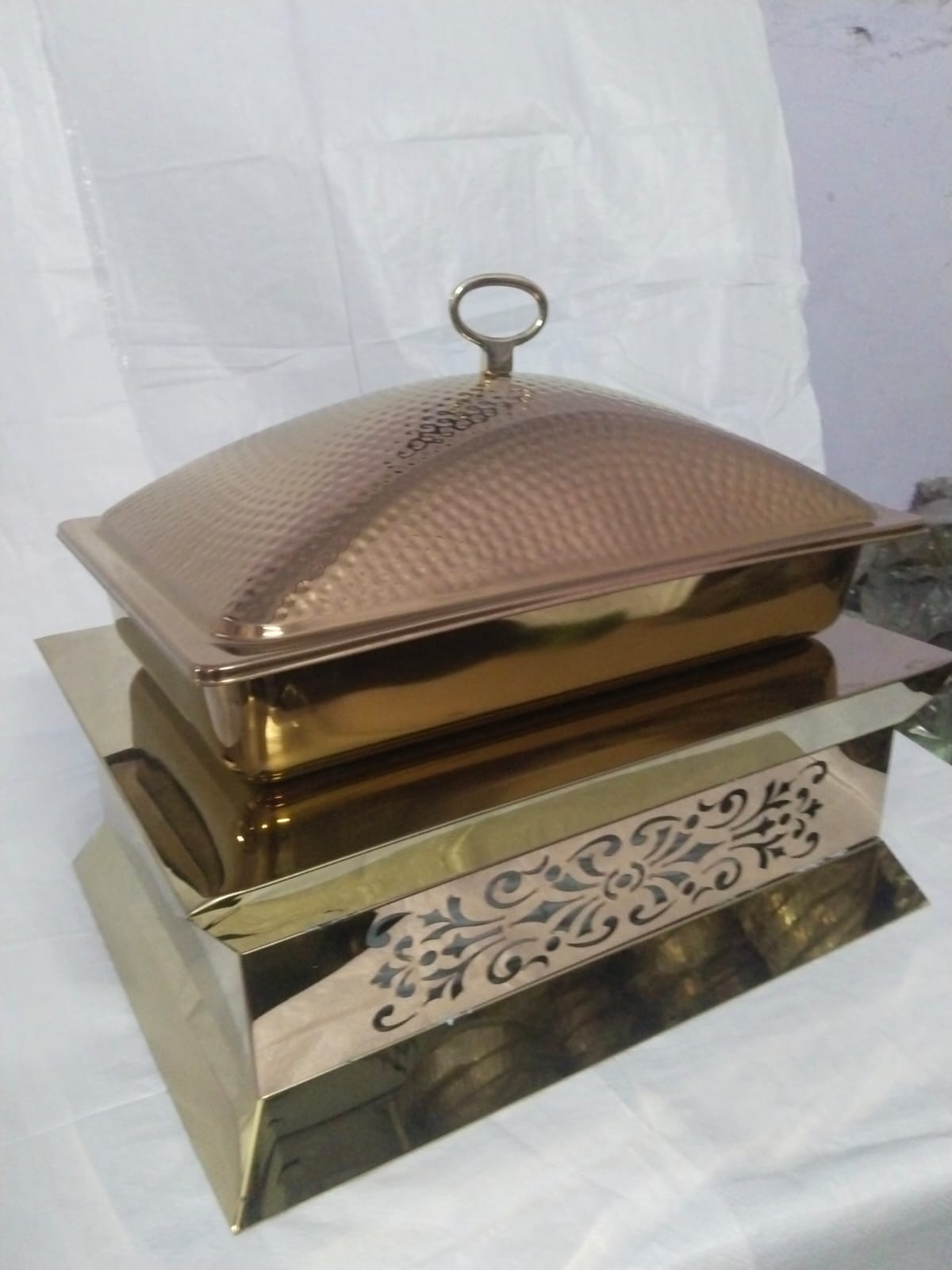 Lift Top Chafing Dishes