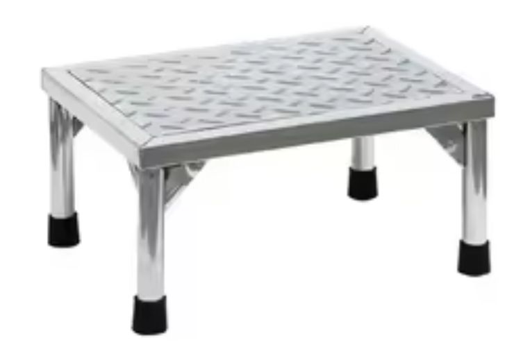 Foot Step (Single Step) - Application: Hospitals