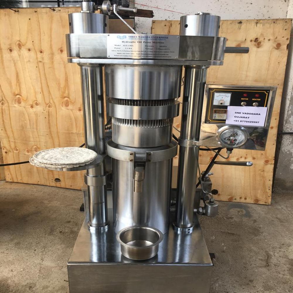 PEANUT  COLD PRESS OIL MACHINE
