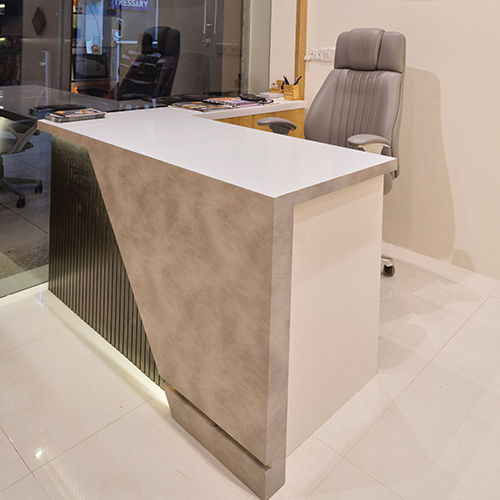 Office Wooden Table - Feature: Water Resistance