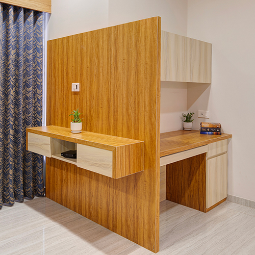 Modular Tv Cabinet - Finishing: Polished