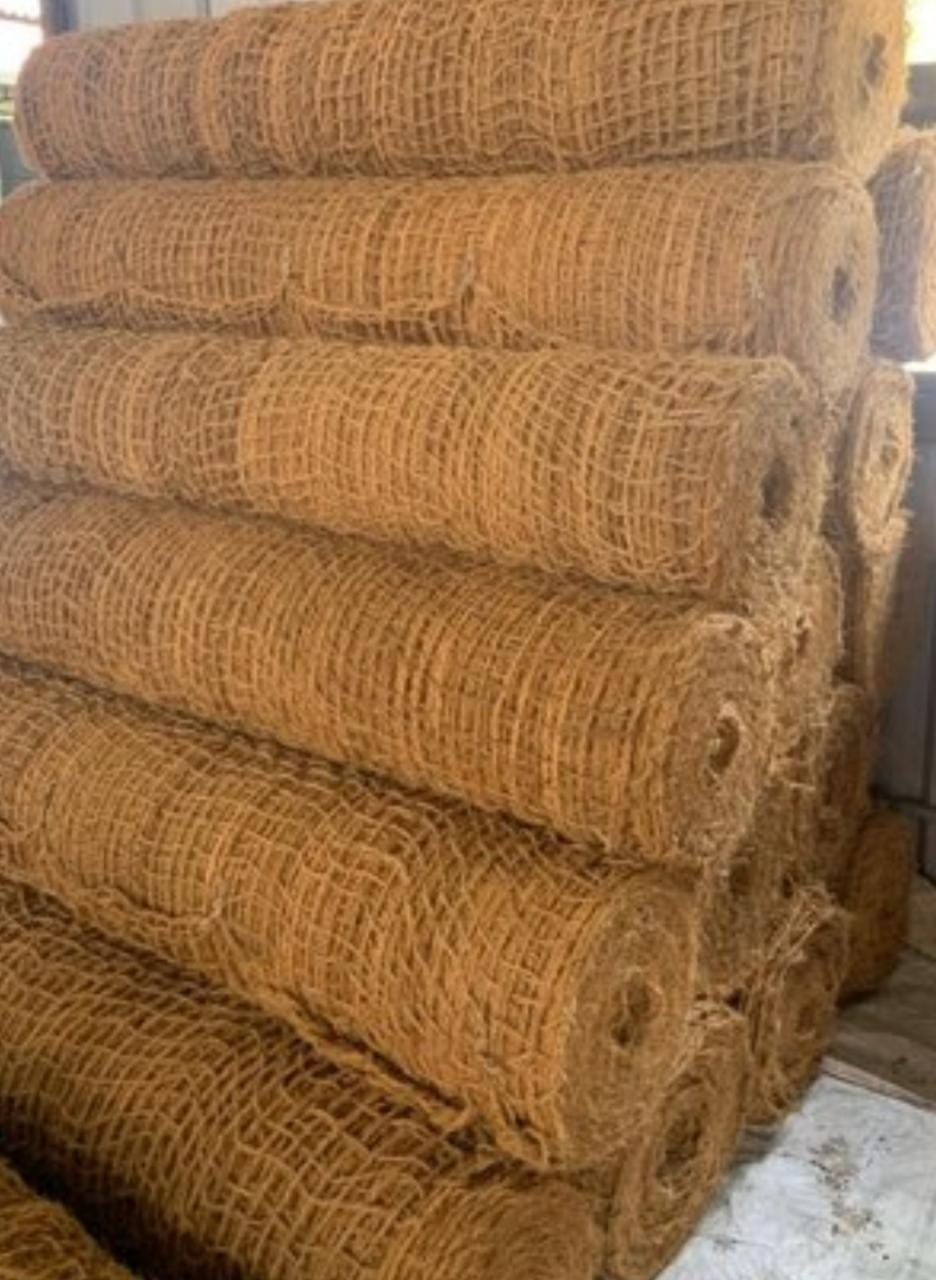 Coir Matting - Coir Material, Lightweight Design, Brown Color, Plain Georgette Texture | Eco-Friendly, Disposable Convenience