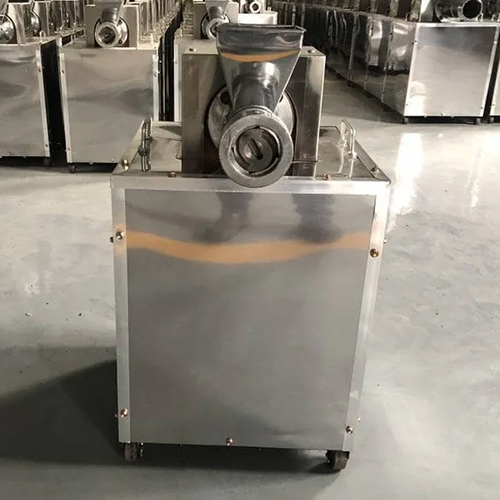 Maggi Noodles Making Machine - Dimension (L*W*H): 75*50*80 Cm Centimeter (Cm)