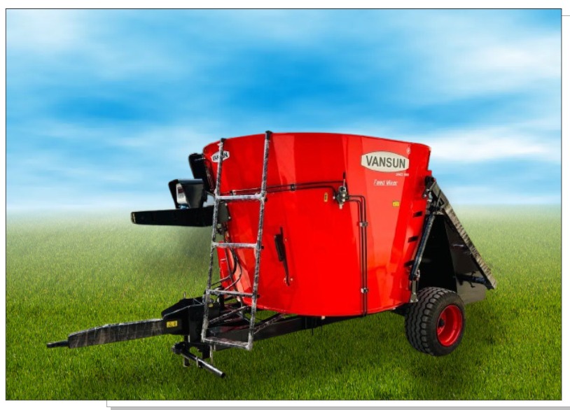 Red Tmr Feeding System