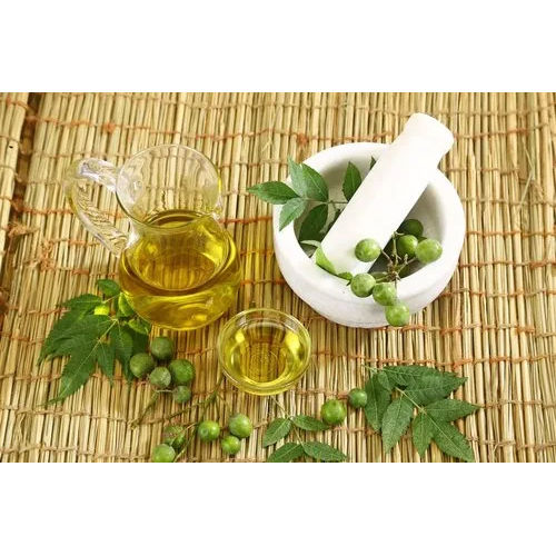 Cold Pressed Neem Oil - Purity: 99%