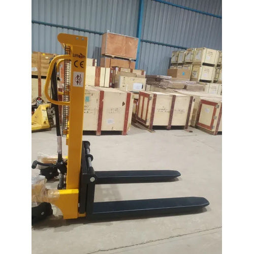 Single Mast Manual Stacker