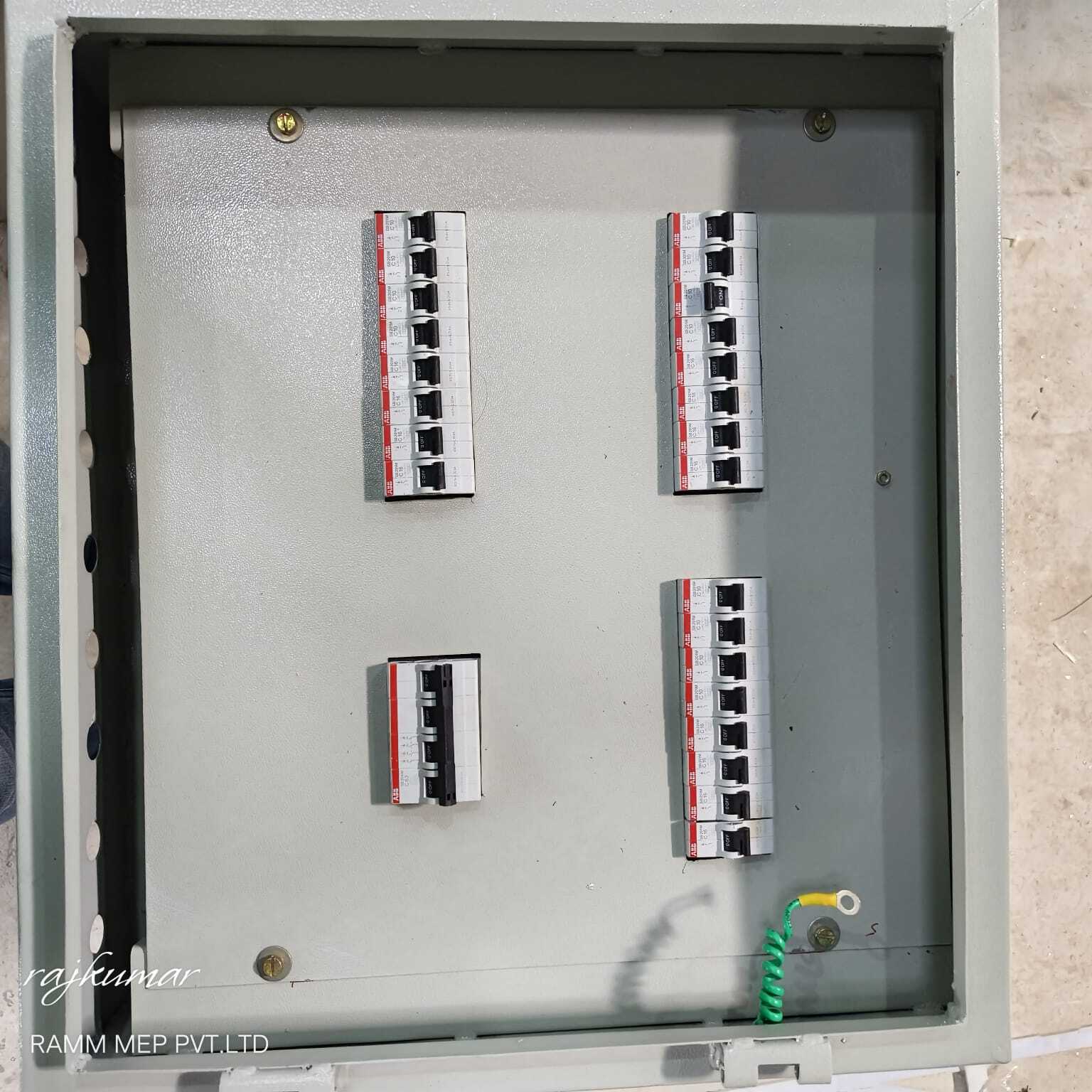 L&t Mcb Electric Fitting Distribution Box - Base Material: Cold Rolled Steel