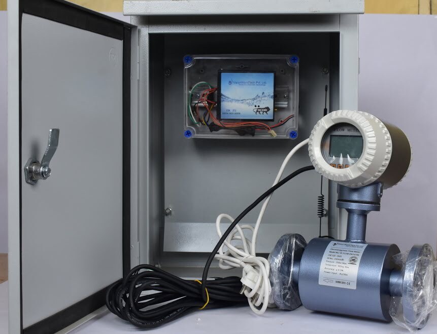 Cgwa Based Electromagnetic Flow Meters With Telemetry System - Accuracy: 0.5 %