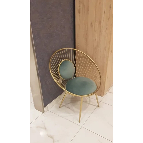 Round Iron Chair With Cushion