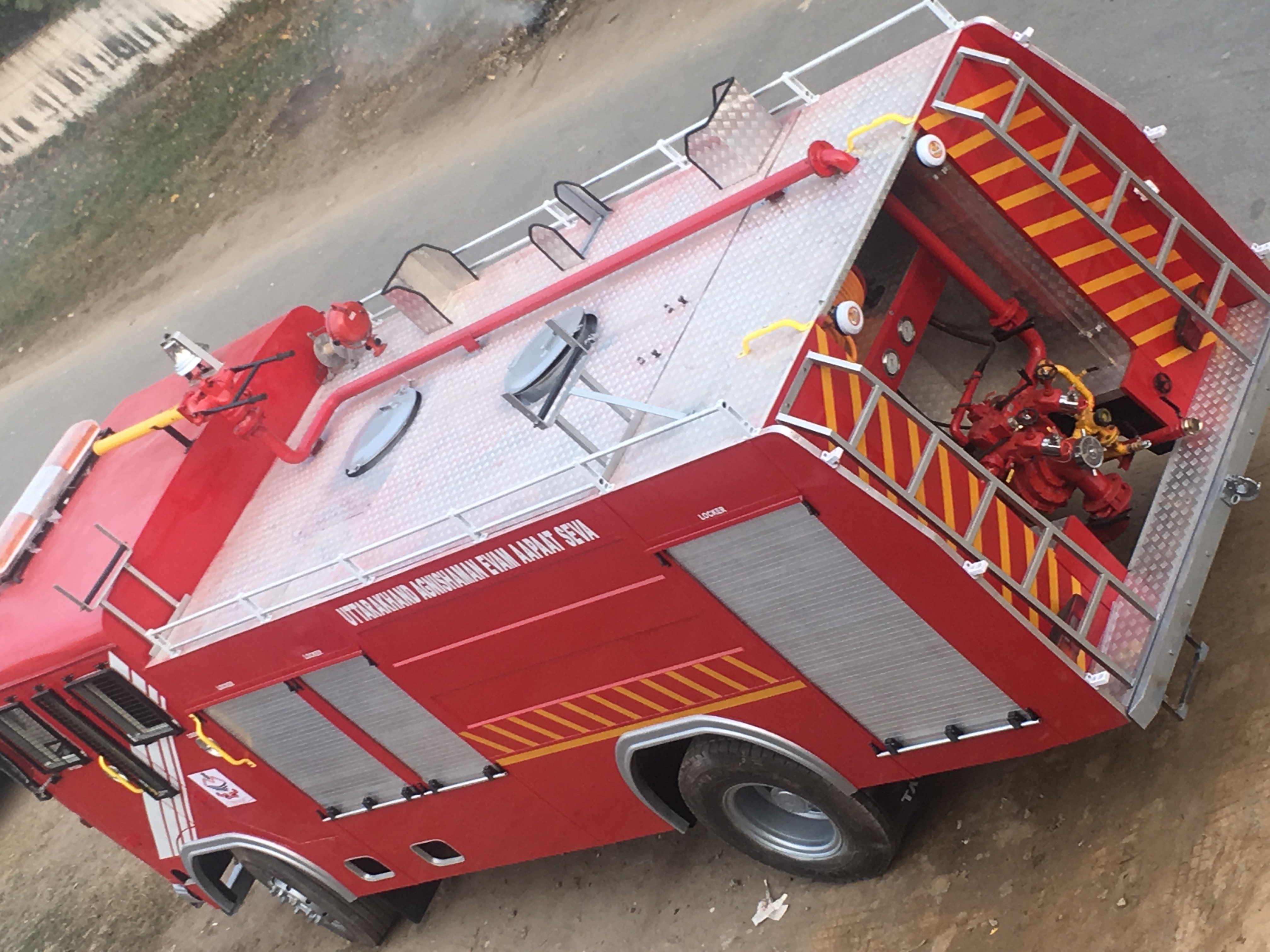Water Tender Type A - Color: Fire Red