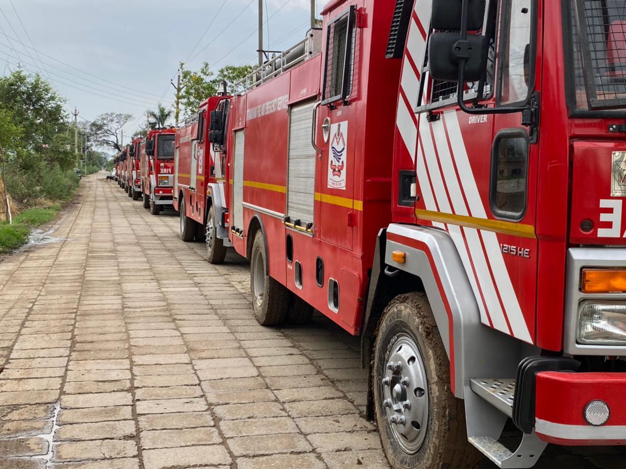 Foam Tender Ndrf - Color: Fire Red