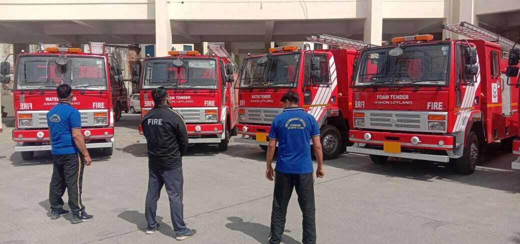 Foam Tender Ndrf - Color: Fire Red
