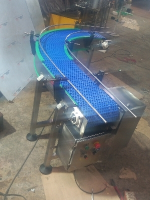 Modular belt conveyor 90 degree