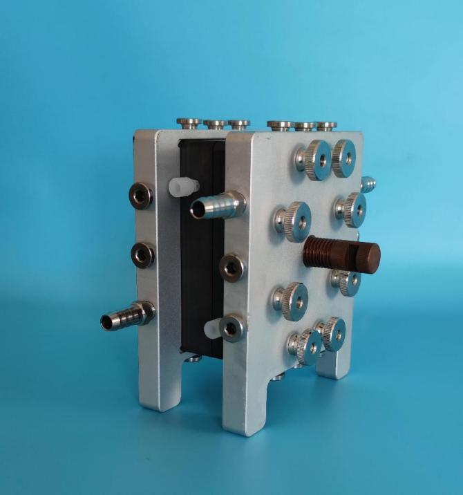 Flow Electrochemistry - Feature: Low Energy Consumption