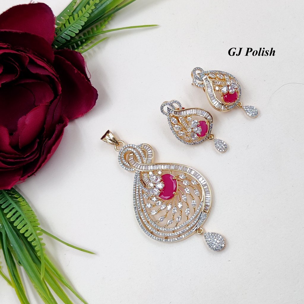 AD Classy Pendant Set