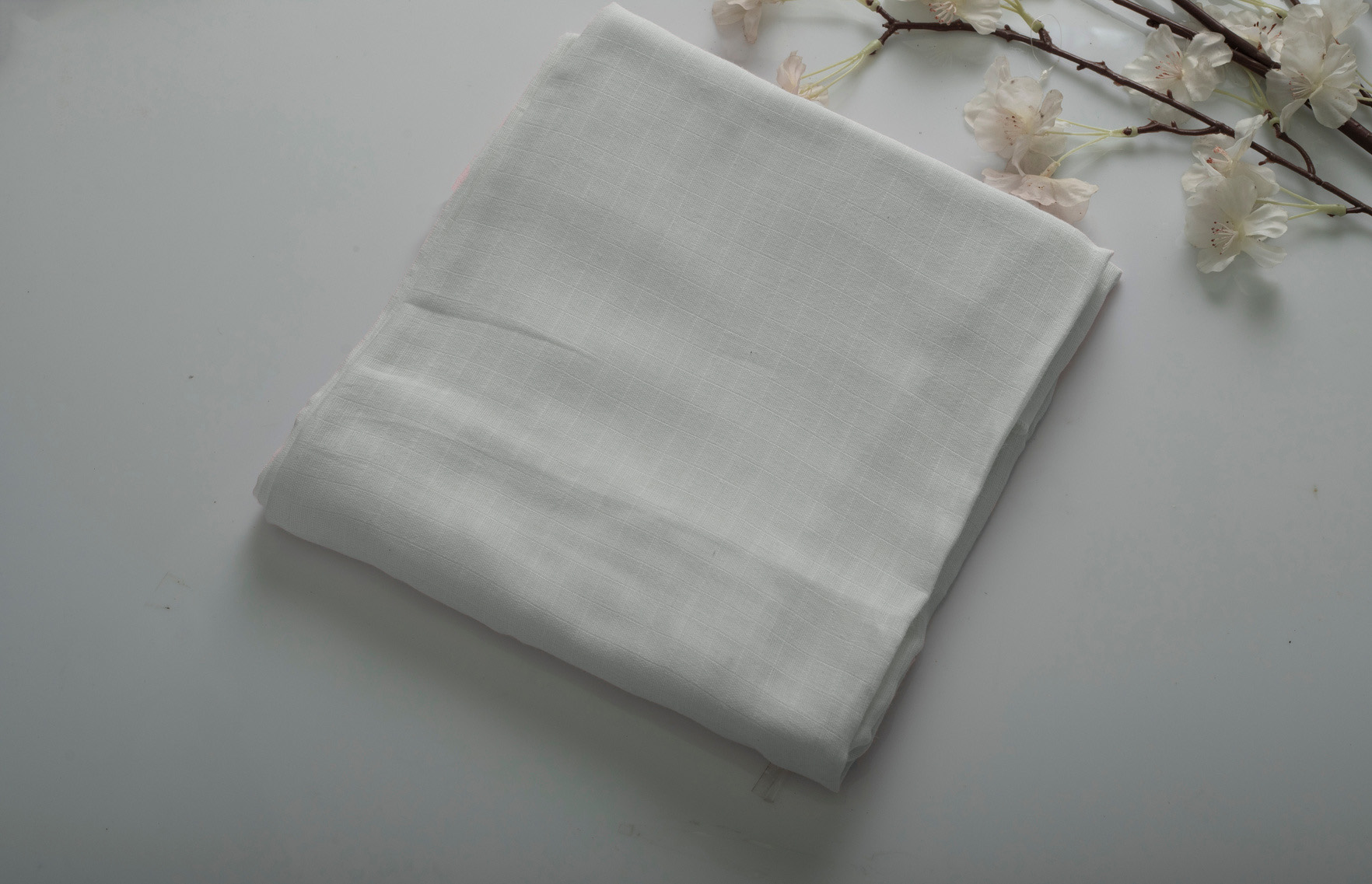 Muslin Organic Cotton Dyed Fabric - Attributes: Washable