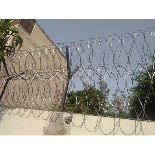 2 MM Galvanized Iron Razor Wire