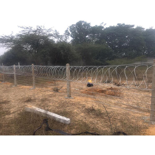 Concertina Razor Wire For Open Boundary Fencing