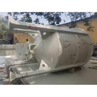 Pp Chemical Tank - Steel Material, Standard Size , Cream Color For Industrial Usage