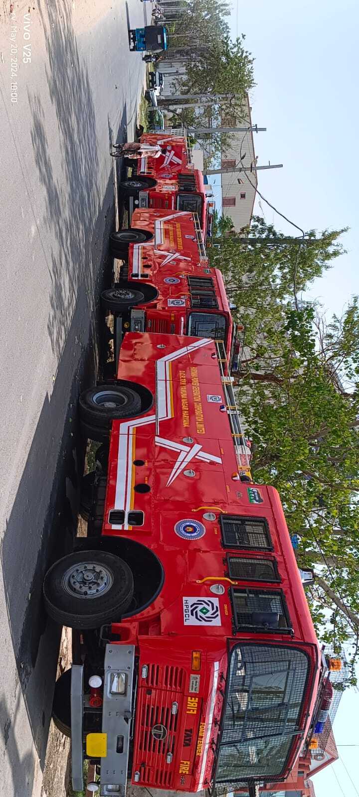 Dcp Tender - Metal, 4500x2100x2200mm, Fire Red | 250-1000 Kg Capacity, Diesel, 180 Hp, Fire Safety Use, Asme Code Compliant