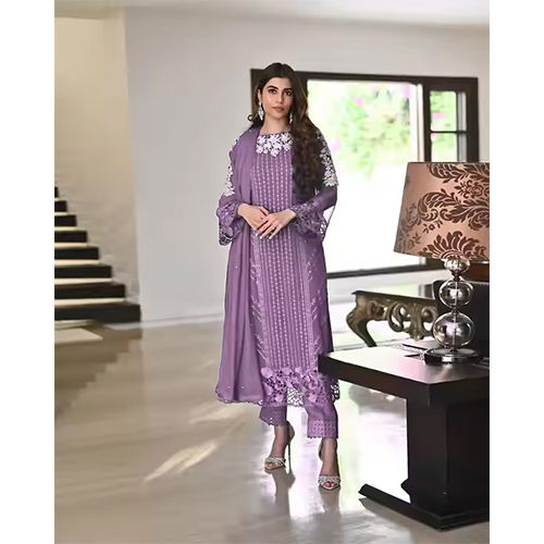 Heavy Georgette Three Piece Salwar Kameez - Pattern: Embroidered