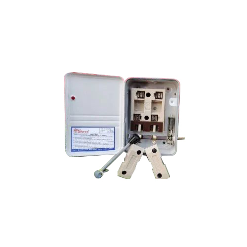32a-240v Rewirable Main Switch