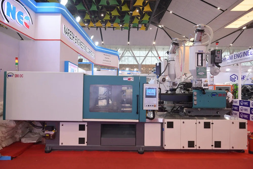 Two Color Households Injection Moulding Machine - Feature: Smooth Running