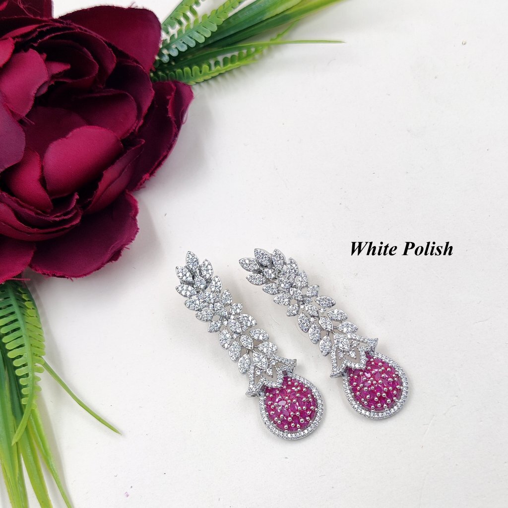 Shimmering Glamorous American Diamond Earring