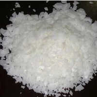 White Hydrogenated Palm Stearin - 1 Litre, 99% Purity, White Color | Ideal For Candle And Soap Production, Versatile Industrial Applications