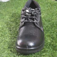 Oxford Safety Shoes - Leather Upper, Sizes 7-10, Black Color - Pvc Insole For All-day Comfort, Stylish Design For Work And Casual Wear